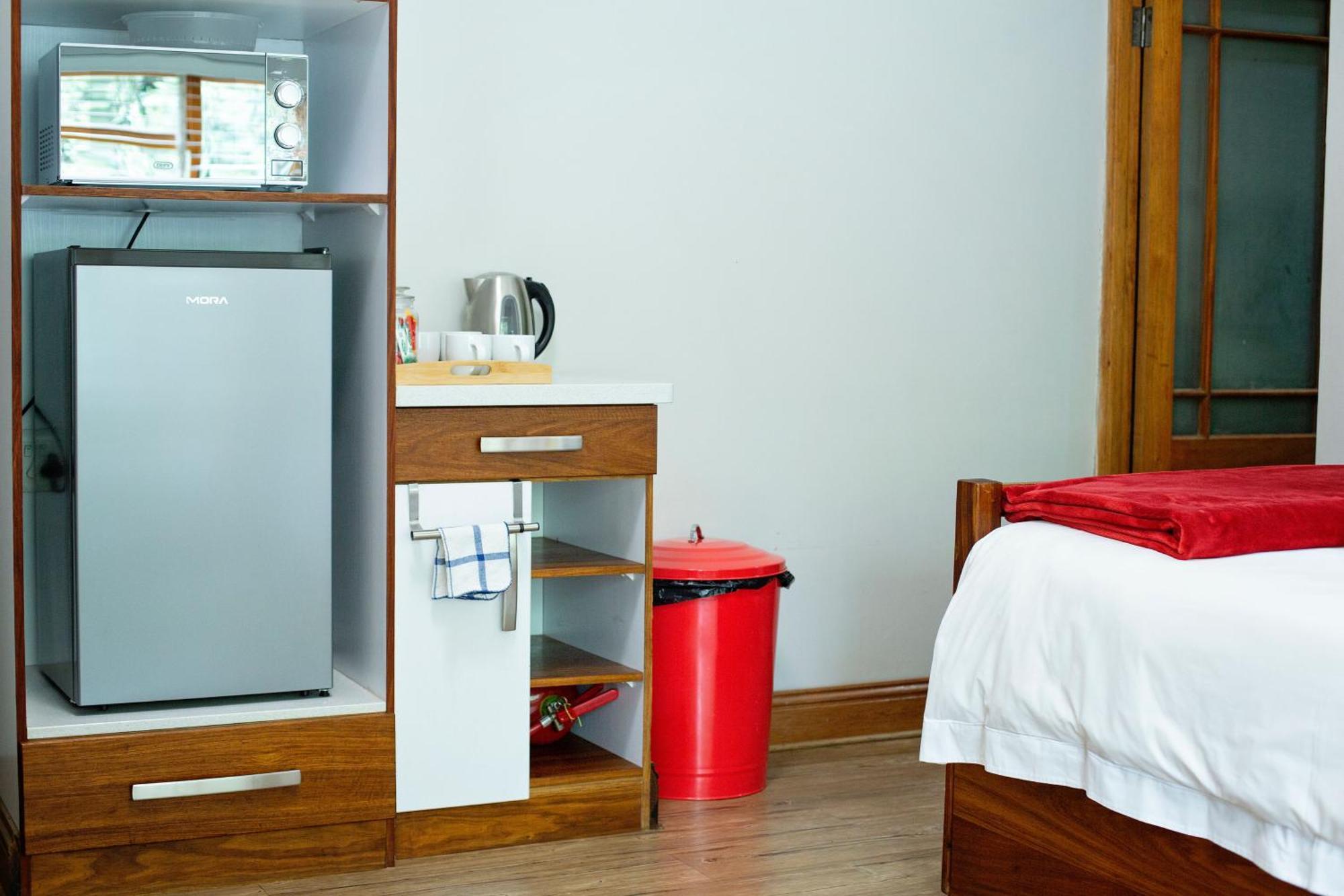 Crisp Guest Rooms Bloemfontein Luaran gambar